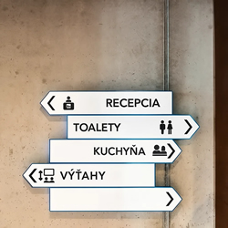 Navigačné šípky v objekte
